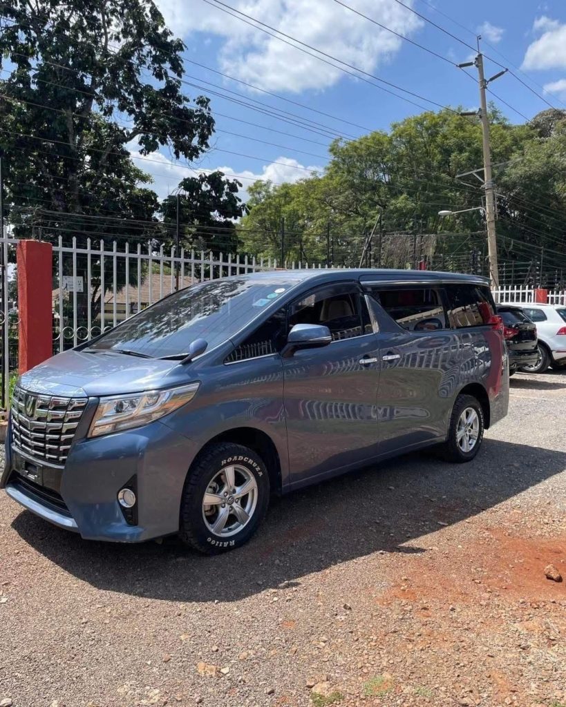 2015 Toyota Alphard